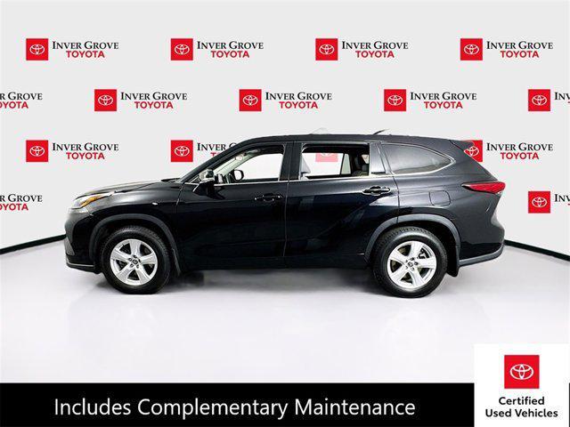 used 2022 Toyota Highlander car, priced at $34,595
