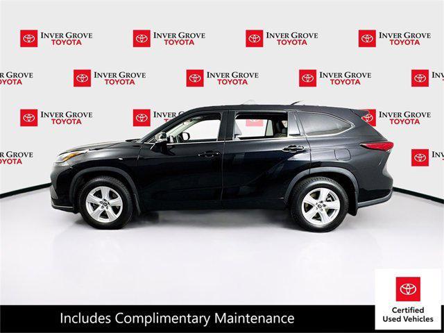 used 2022 Toyota Highlander car, priced at $33,495