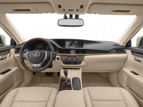 used 2014 Lexus ES 300h car, priced at $15,995