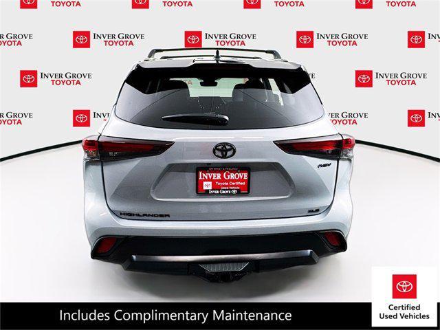used 2025 Toyota Highlander Hybrid car, priced at $54,995