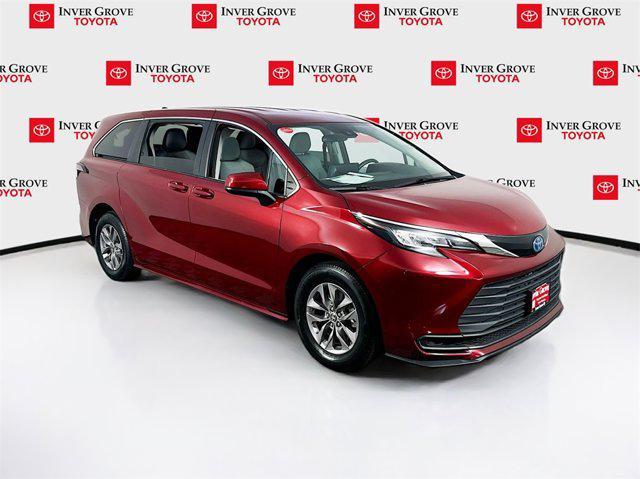 used 2022 Toyota Sienna car, priced at $38,595