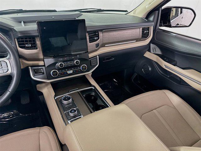 used 2024 Ford Expedition car, priced at $52,995
