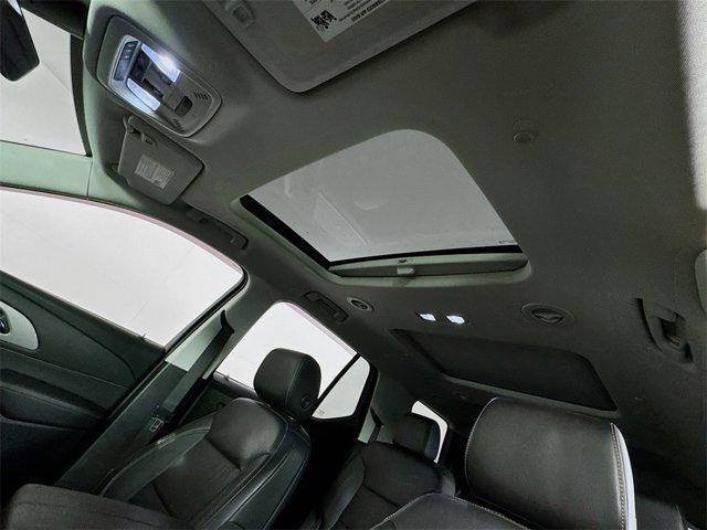 used 2020 Chevrolet Traverse car, priced at $24,495