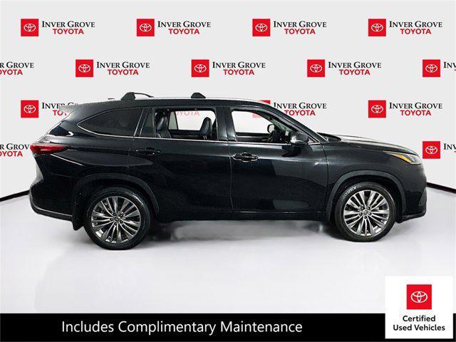 used 2022 Toyota Highlander car, priced at $44,995