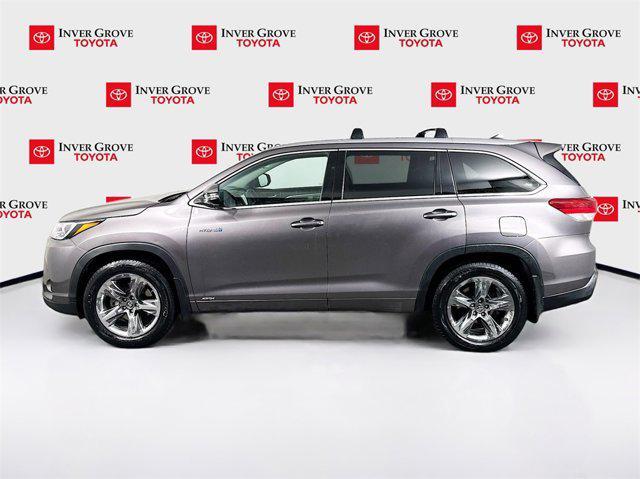 used 2019 Toyota Highlander Hybrid car, priced at $25,995