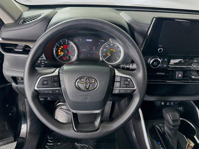 used 2023 Toyota Highlander car, priced at $37,595