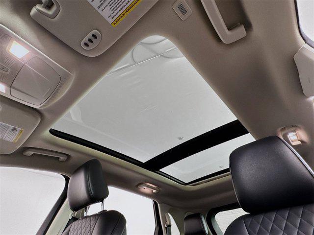 used 2024 Ford Edge car, priced at $30,995