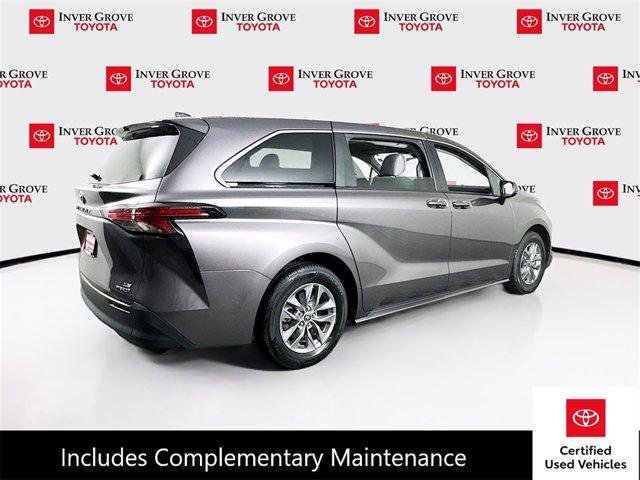 used 2022 Toyota Sienna car, priced at $34,995