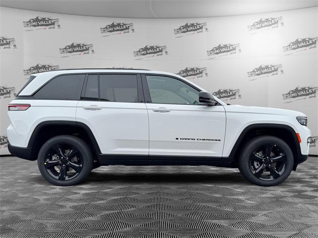 new 2025 Jeep Grand Cherokee car, priced at $44,580