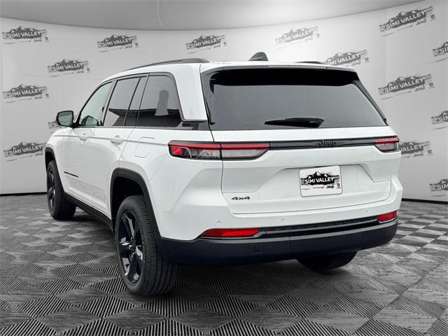 new 2025 Jeep Grand Cherokee car, priced at $44,580