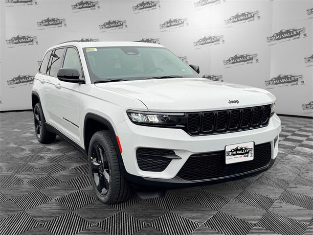 new 2025 Jeep Grand Cherokee car, priced at $44,580