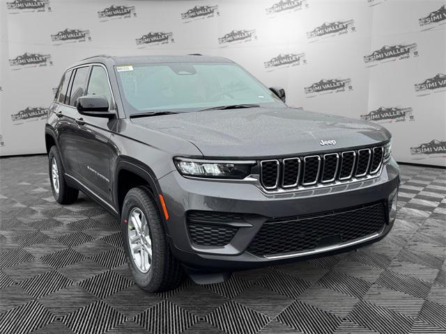 new 2025 Jeep Grand Cherokee car, priced at $36,425