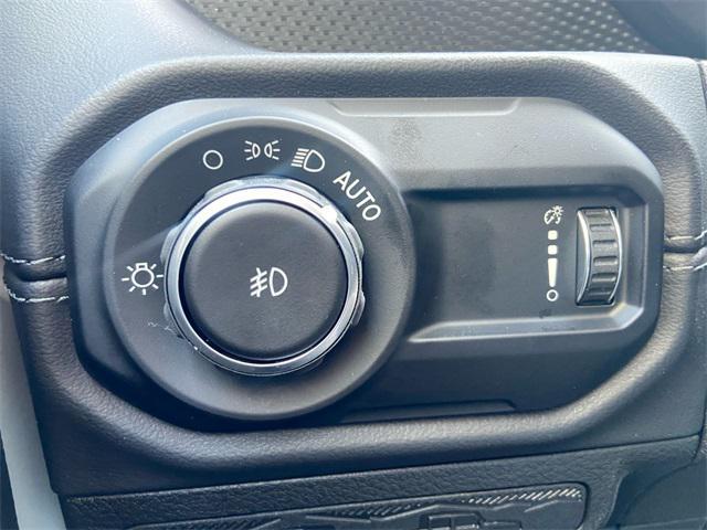 new 2025 Jeep Wrangler car, priced at $57,470