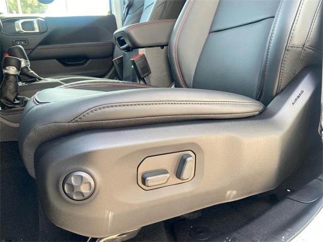 new 2025 Jeep Wrangler car, priced at $57,470