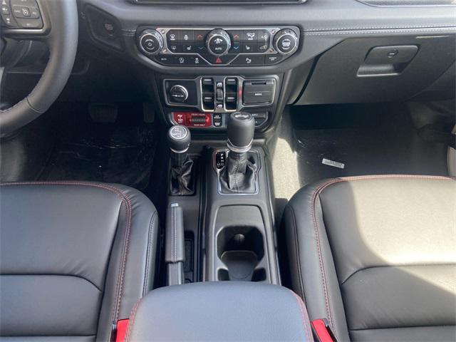 new 2025 Jeep Wrangler car, priced at $57,470
