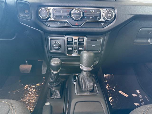new 2025 Jeep Wrangler car, priced at $45,168