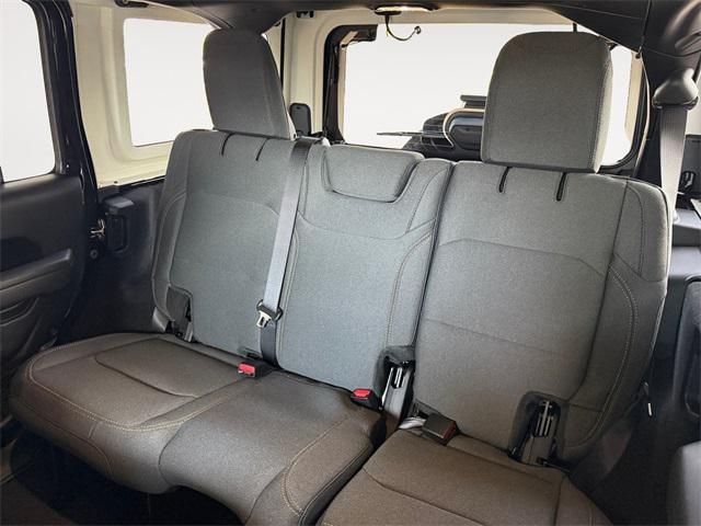 new 2025 Jeep Wrangler car, priced at $45,168