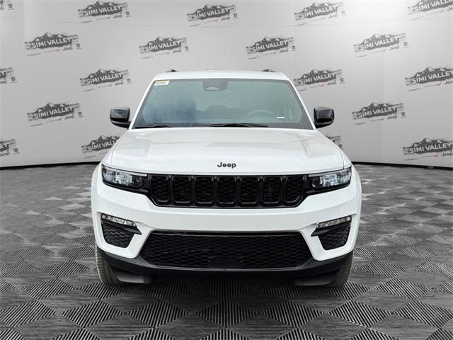 new 2025 Jeep Grand Cherokee car, priced at $44,925