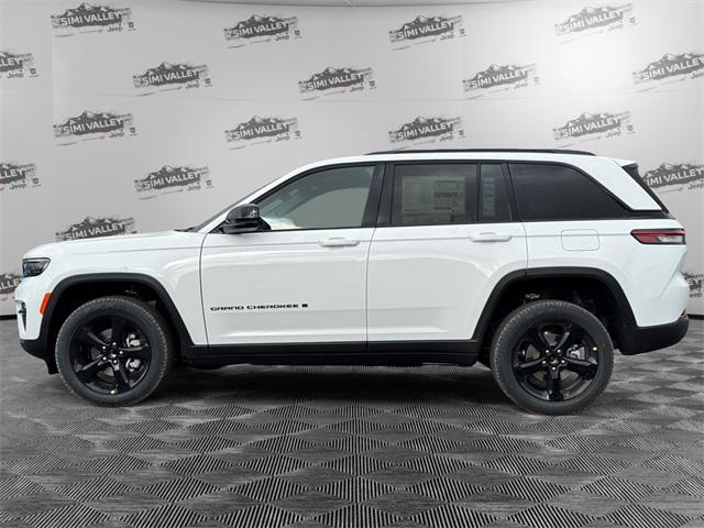 new 2025 Jeep Grand Cherokee car, priced at $44,925