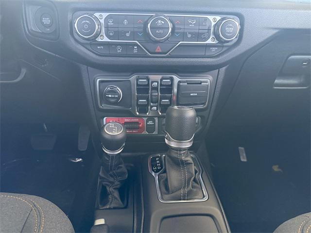 new 2025 Jeep Wrangler car, priced at $47,785