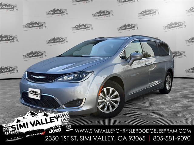 used 2017 Chrysler Pacifica car, priced at $11,995