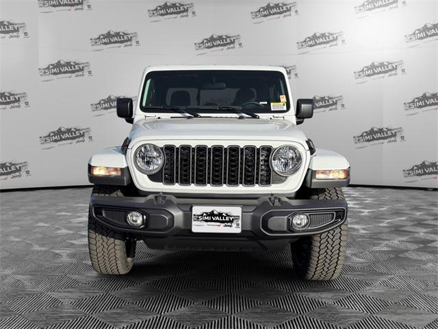 new 2025 Jeep Gladiator car, priced at $41,845