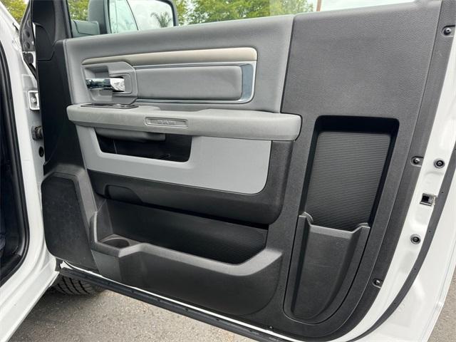 used 2019 Ram 1500 Classic car, priced at $21,971