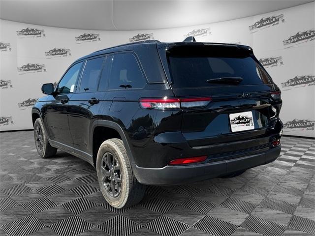 new 2024 Jeep Grand Cherokee car, priced at $39,279