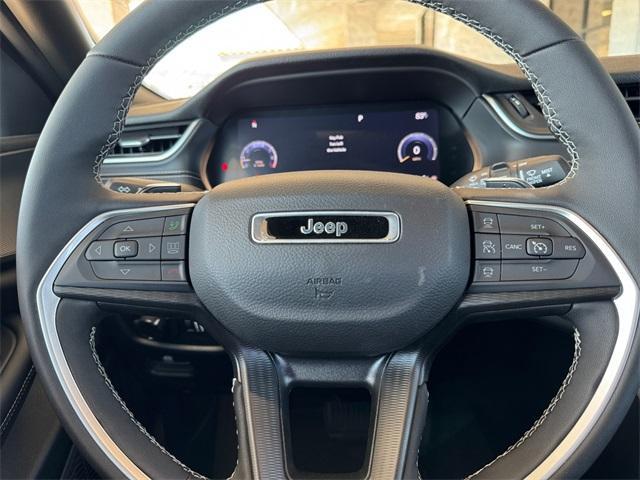 new 2024 Jeep Grand Cherokee car, priced at $39,279