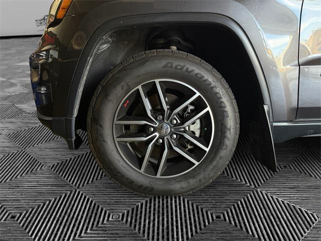 used 2017 Jeep Grand Cherokee car, priced at $24,648