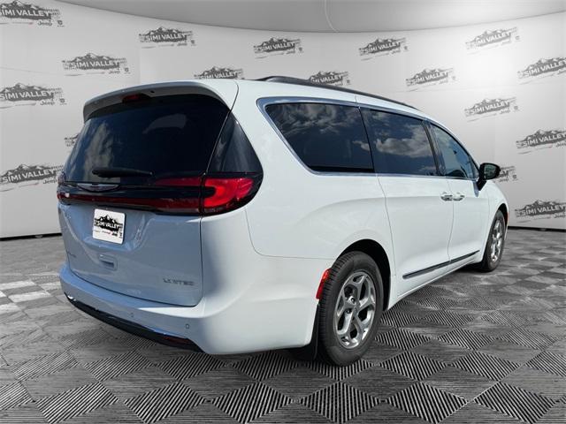 new 2023 Chrysler Pacifica car, priced at $42,938