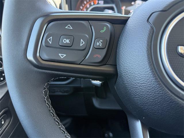 new 2025 Jeep Gladiator car, priced at $42,760