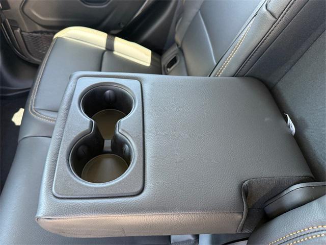 new 2025 Jeep Gladiator car, priced at $42,760