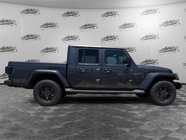 new 2025 Jeep Gladiator car, priced at $42,760