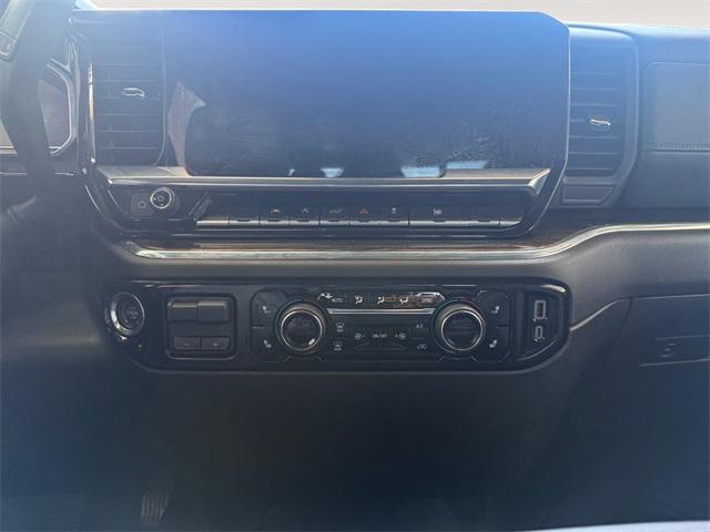 used 2024 Chevrolet Silverado 1500 car, priced at $39,990