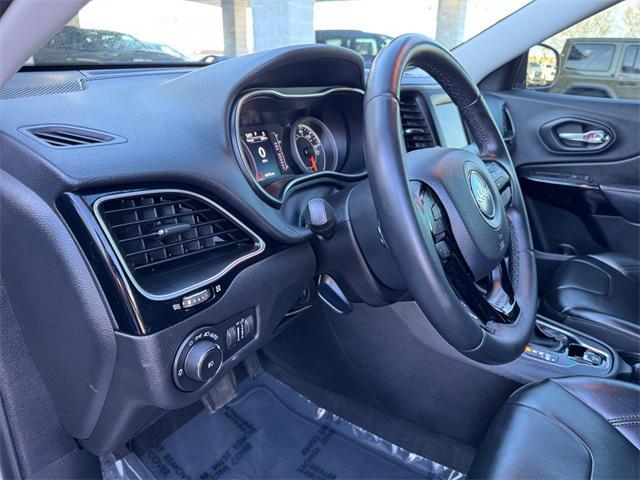 used 2020 Jeep Cherokee car, priced at $17,336