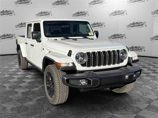 new 2025 Jeep Gladiator car, priced at $41,845