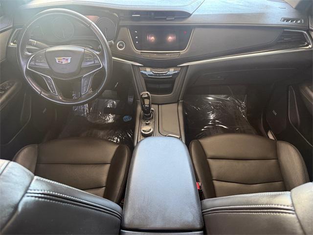 used 2021 Cadillac XT5 car, priced at $25,895