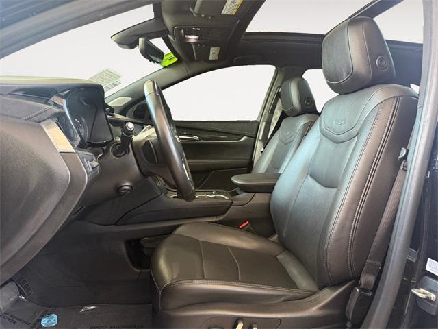 used 2021 Cadillac XT5 car, priced at $25,895