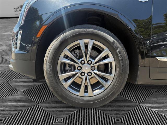 used 2021 Cadillac XT5 car, priced at $25,895