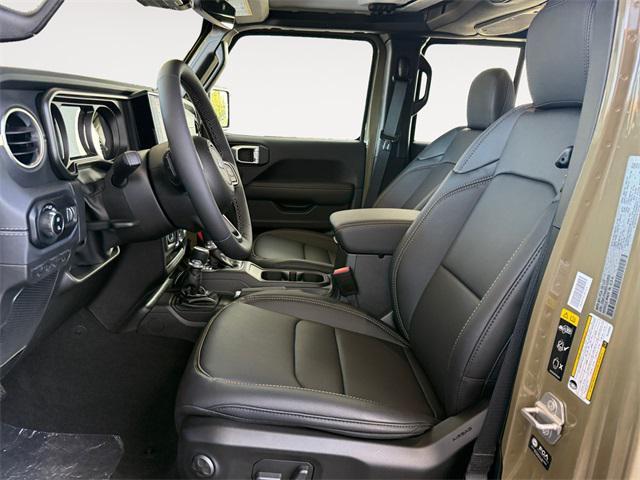 new 2025 Jeep Gladiator car, priced at $42,760