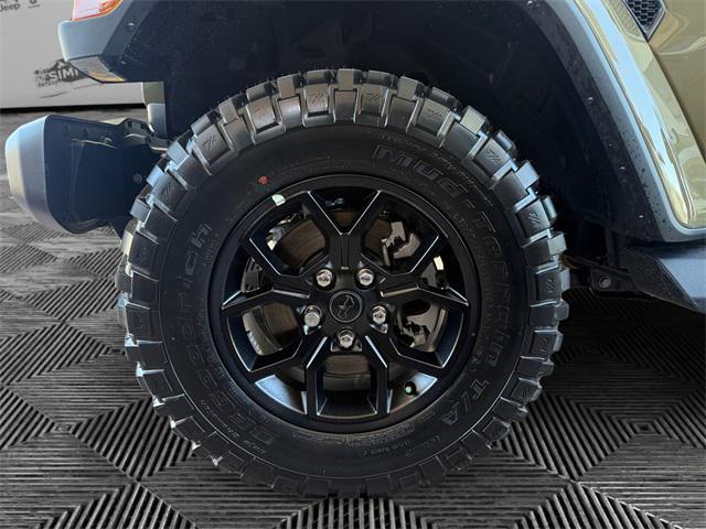 new 2025 Jeep Gladiator car, priced at $42,760