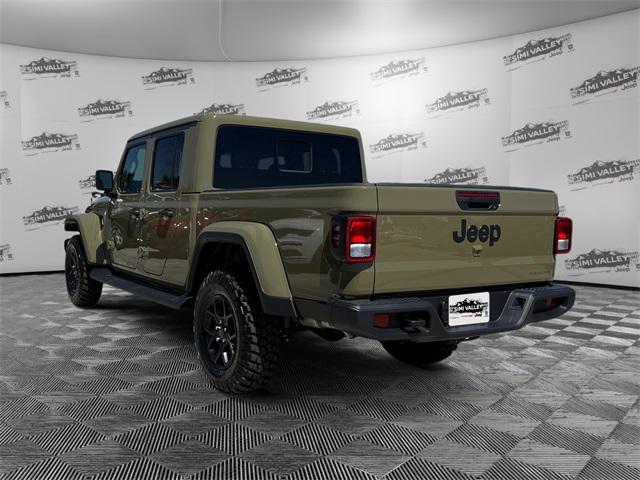 new 2025 Jeep Gladiator car, priced at $42,760