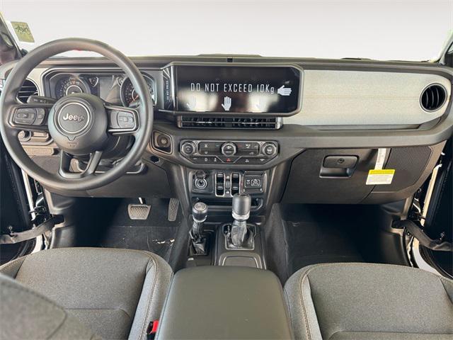 new 2025 Jeep Gladiator car, priced at $39,107