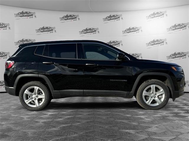 new 2024 Jeep Compass car, priced at $29,090