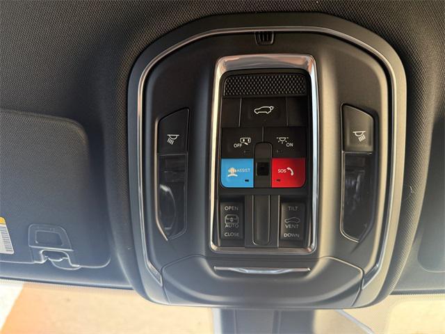 new 2025 Jeep Grand Cherokee L car, priced at $38,157