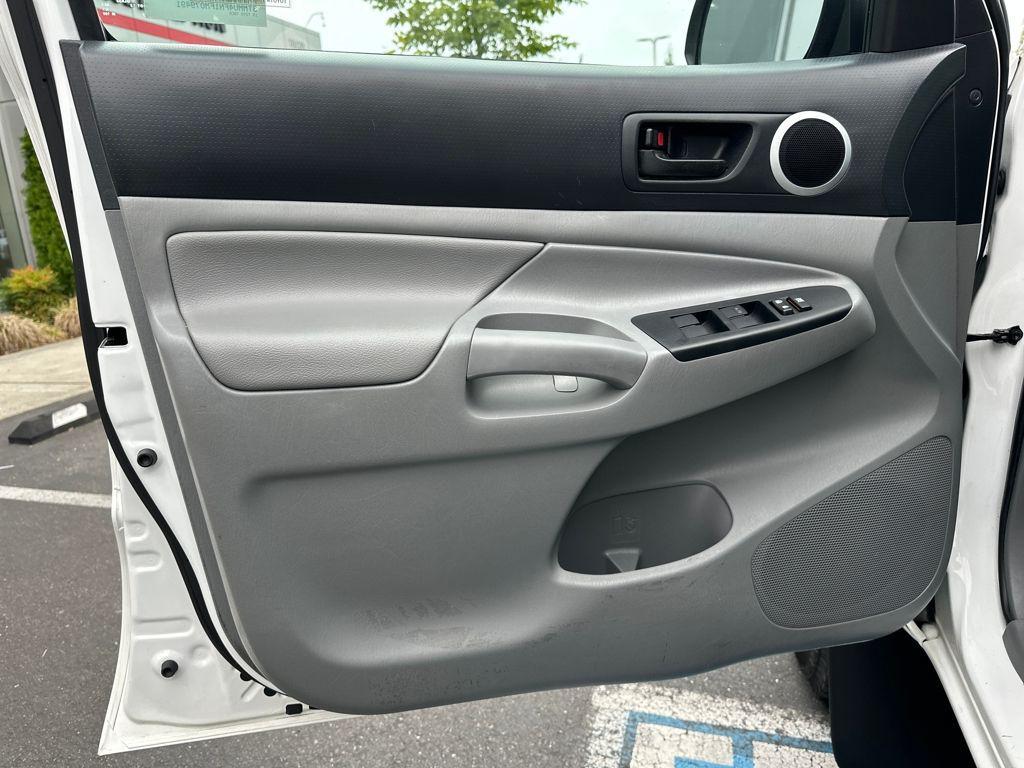 used 2015 Toyota Tacoma car, priced at $25,627