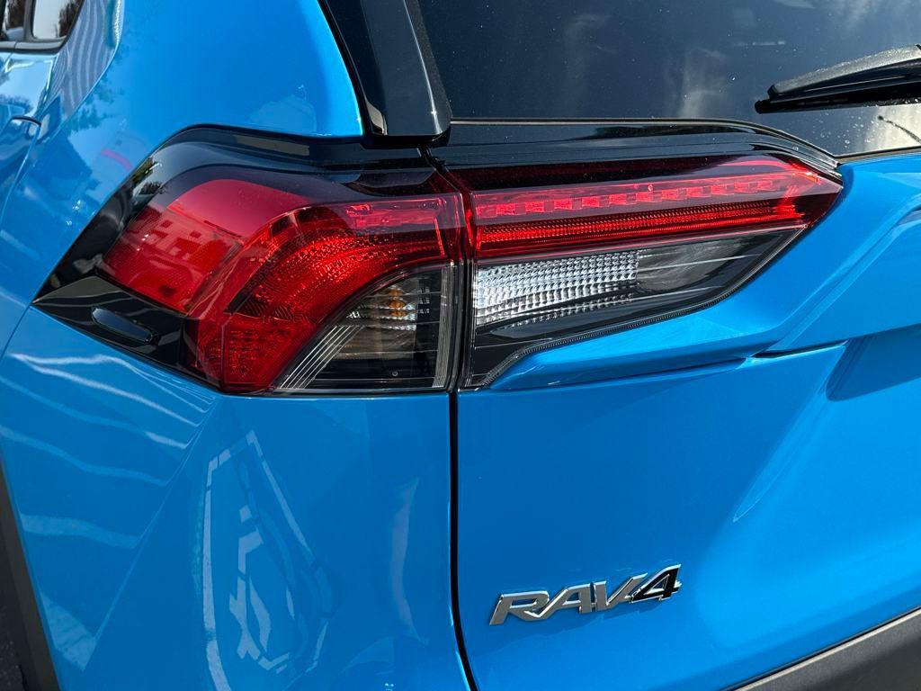 used 2021 Toyota RAV4 Hybrid car, priced at $32,634