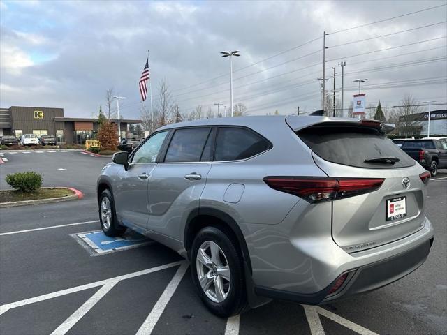 used 2024 Toyota Highlander car, priced at $39,353