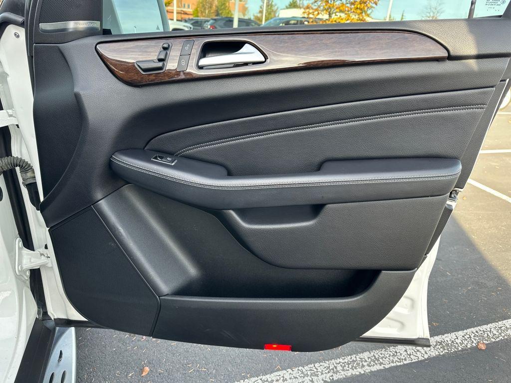 used 2014 Mercedes-Benz M-Class car, priced at $12,542